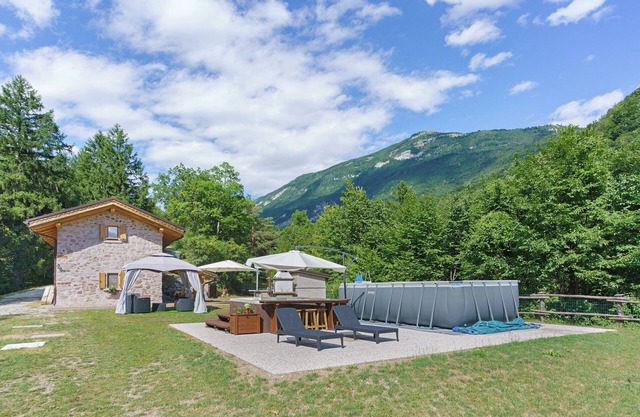 Chalet 'Camillo' with Mountain View, Private Pool and Private Garden
