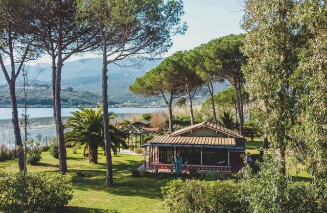 Chalet 'Chalet Silvana' with Sea View and Private Garden