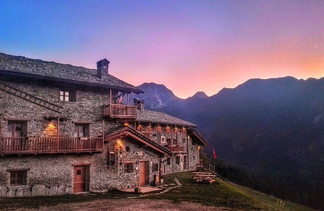 Chalet 'Civico 11' mit Bergblick, Balkon und WLAN
