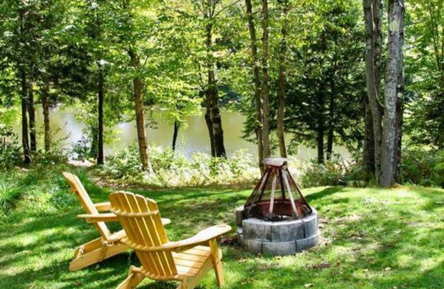 Chalet de Luxe & Paisible @ au Bord du Lac Memphrémagog