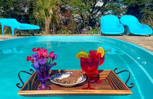 Chalet in front of the dam.