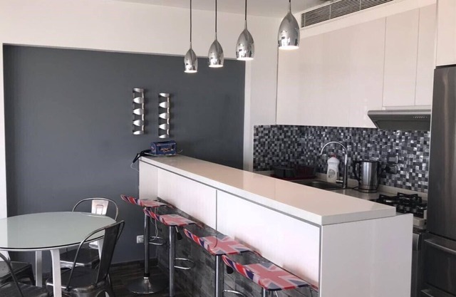 Chalet in Siwar Resort 2 Bedrooms, WIFI, Parking, Near Rimal