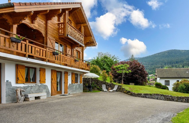 Chalet 'La Sportive' mit Bergblick, Privatem Garten und WLAN