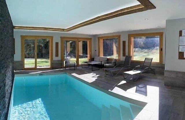LUXUSCHALET "Le Lynx" 170m² 8 Pers: PRIVAT PRIVATPOOL & SAUNA