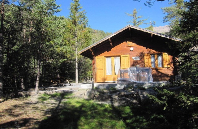 Chalet "Le Mazet" mit Bergblick, privater Terrasse und WLAN