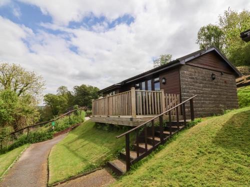 Chalet Log Cabin C11