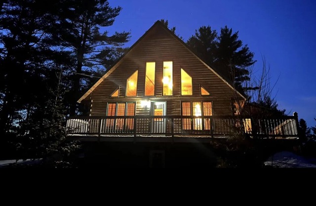 Chalet Log Home in the heart of Maine recreation in Brownville.