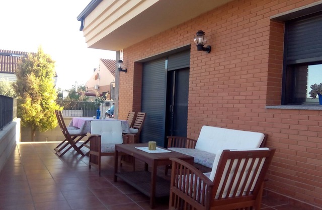Chalet Miralles genießen Sie Ihren Urlaub in der Nähe des Strandes und der Berge