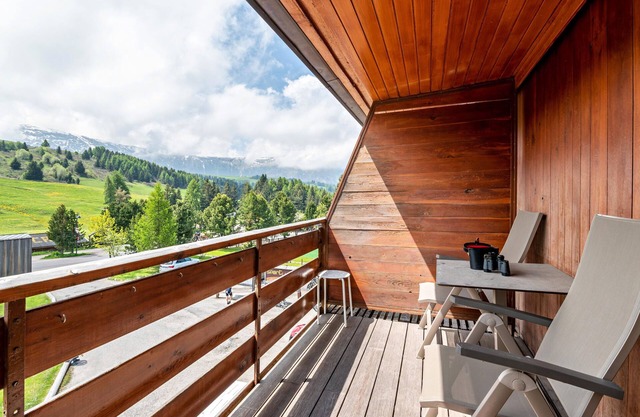 Chalet 'Panorama' mit Bergblick, privater Terrasse und WLAN