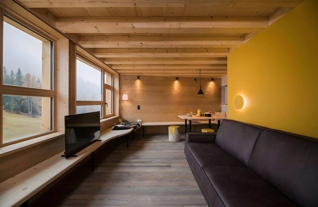 Chalet 'Rotwandwiesen 6' mit Bergblick, privater Terrasse und Wi-Fi