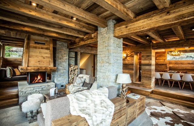 Chalet Seventy One - Luxury Ski Chalet for large groups italian Matterhorn side