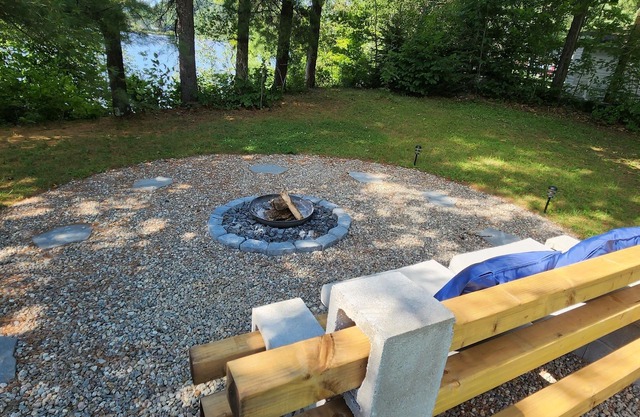 Chalet spa/sauna on the riverfront