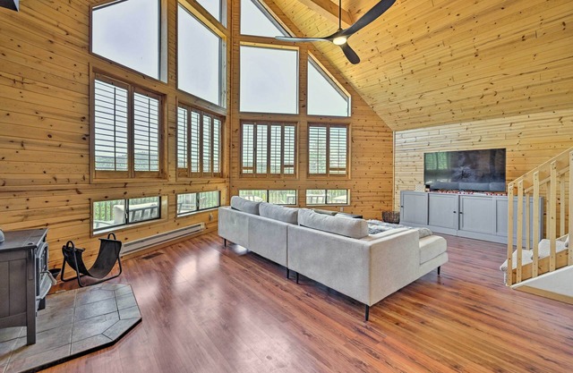 NEW! Chalet-Style Cabin w/ Wraparound Deck & Views