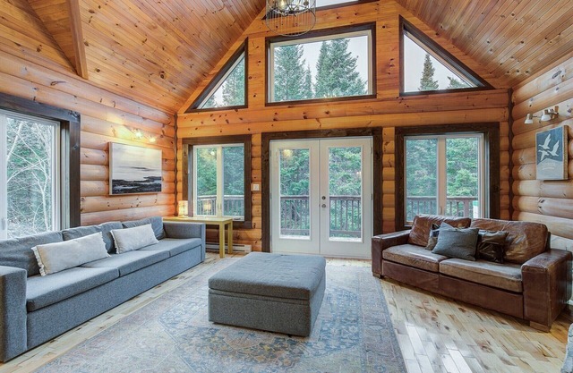 Chalet supérieur Le Mont-calm