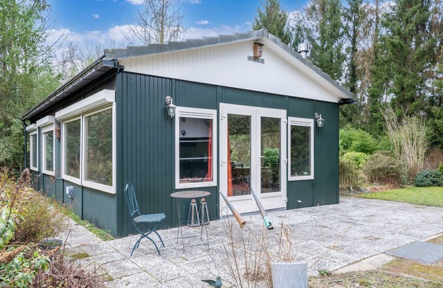 Chalet with large garden and duck pond on a nature reserve