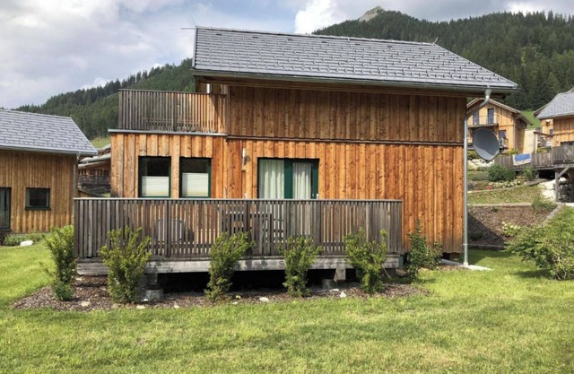Chalet mit Sauna und direkter Zugang zur Piste