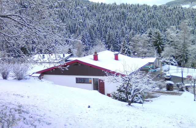 GÄSTEZIMMER MIT WIFI von 2 bis 4 Personen Blick auf die Berge