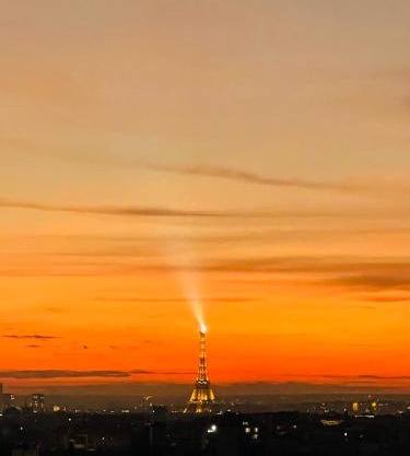 Chambre vue sur La Tour Eiffel - 9eme étage