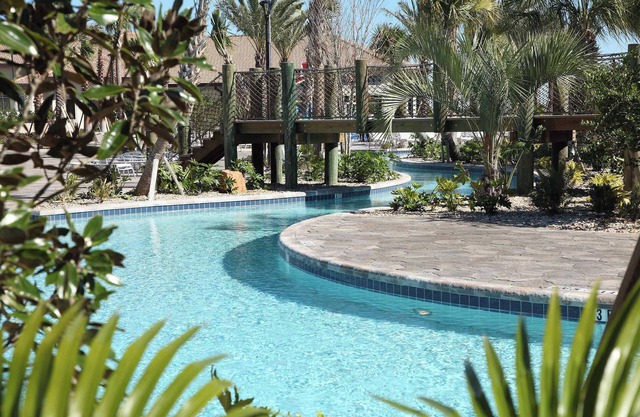 ChampionsGate 5B/5B Villa Resort, Water Park, Pools, Golf, 11 Miles to Disney