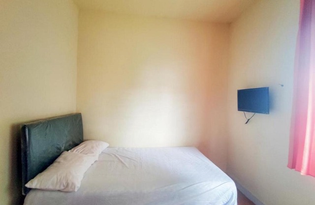 Chandra Graha Guesthouse Palu