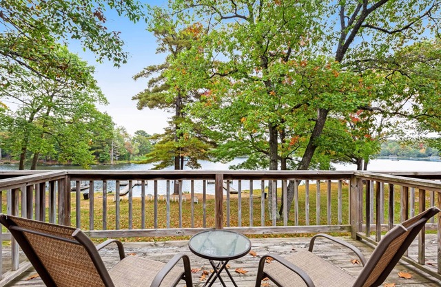 Chanticleer Inn 53
