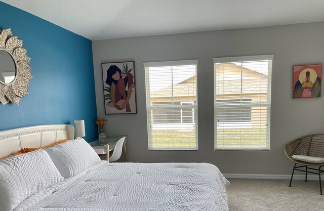 Chanti’s Place, Winter Haven, Hideaway w/ King Bed