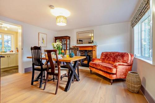 Chapel Cottage - Nacton