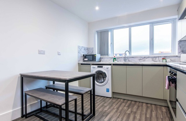Chapel Street Flat 5 - Parks & Leisure Spaces Nearby