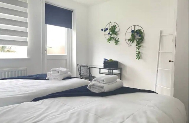 Character and charm filled 1 bed house with garden and parking neat Addenbrooks