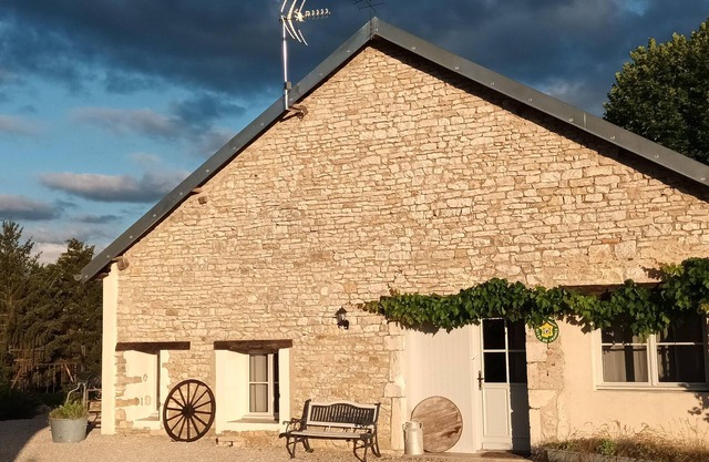 Charakterhaus in Gy mit Parkplatz und Wifi