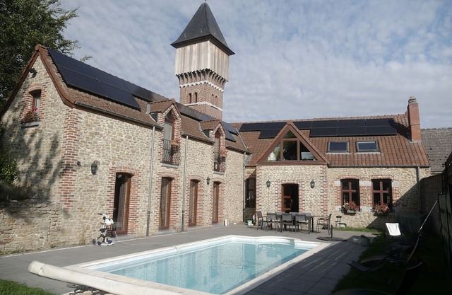 Charakterhaus mit privatem beheiztem Pool ohne Sicht und Whirlpool