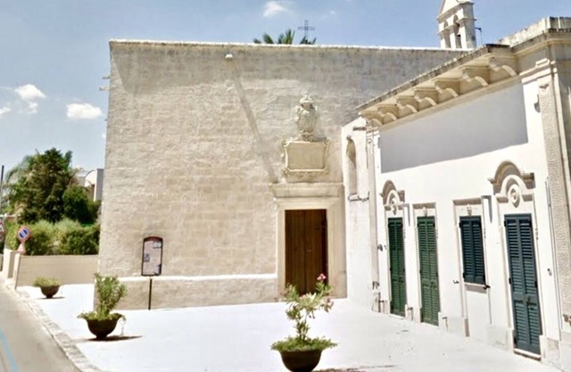 Charakteristische große Villa, die gerade im Herzen des Salento renoviert wurde