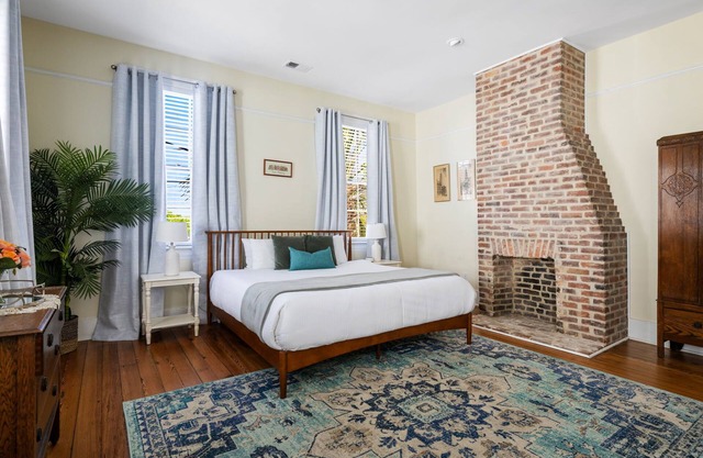 Downtown Condo Just Steps to Upper King