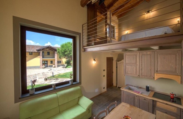 Charmantes Alessandria-Apartment mit Gemeinschaftspool und Blick auf die Stadt