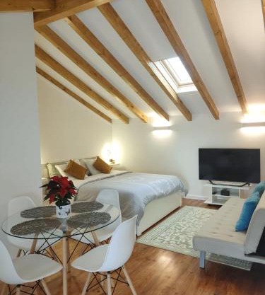 Charm studio