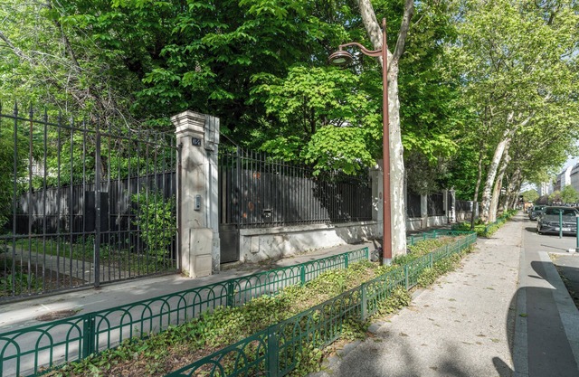 Charmant Studio a Deux pas de Paris