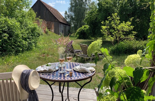Atelier Bohème in Seenähe auf einer Waldlichtung, Ruhe, Weite, 1h von Berlin