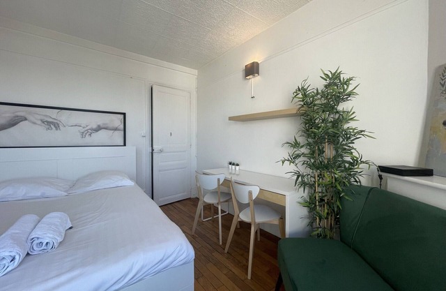 Charming 1 bedroom Levallois/Paris - Civil lease