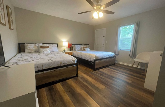 Charming 1-bedroom 2 Queen Bed,1 sofa bed Apartment in Valdosta!