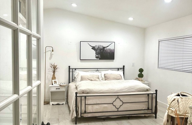Charming 1-bedroom apartment with WiFi and AC in Dayton
