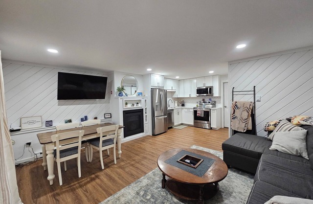Charming 1-bedroom condo in delightful Dover