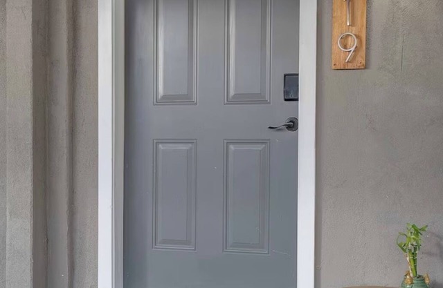Charming 1-bedroom house in Beautiful San Diego with WiFi, AC
