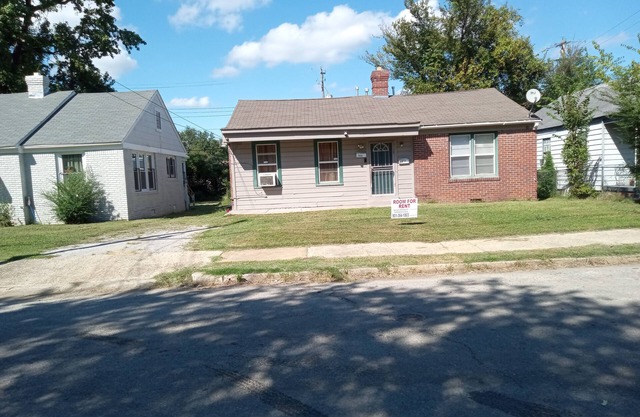 Charming 1-bedroom house in fantastic Memphis with AC, WiFi