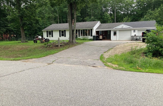 Charming 1-bedroom in Saco with WiFi n laundry .this is for traveling nurses