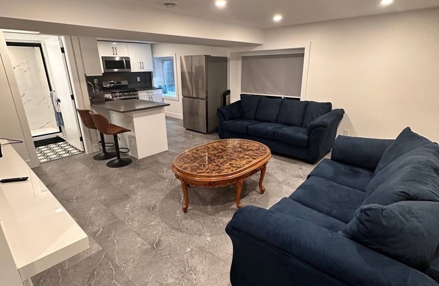 Charming 1-bedroom house in superb Delta with WiFi, AC