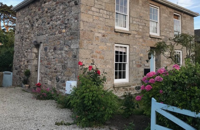 Charming 1840s Character Cottage in the Village of Lelant Minutes from the Beach