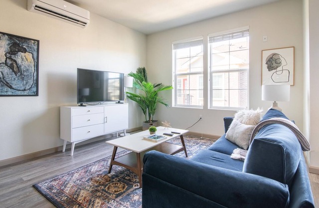 Charming 1BR in Pleasanton, Parking + Pet-Friendly