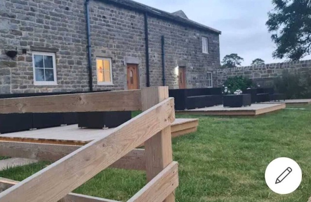 Charming 2 Bed Cottage in Nidderdale Near Harrogat