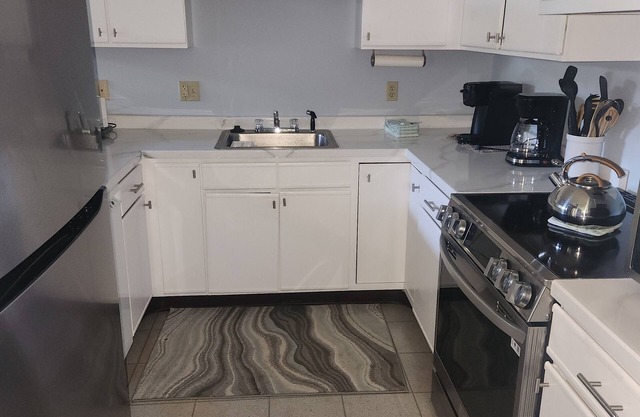 Charming 2-bedroom condo in superb Ellicottville with AC, WiFi
