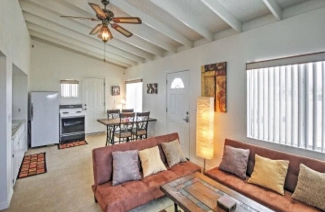 Charming 2-Bedroom River, Off-Roading & Desert Oasis in Topock, AZ